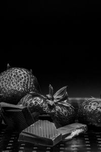 Preview wallpaper strawberries, berries, chocolate, dessert, black and white