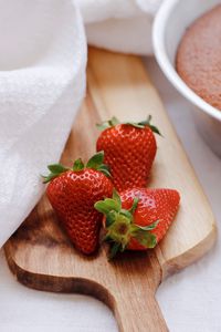 Preview wallpaper strawberries, berries, dessert
