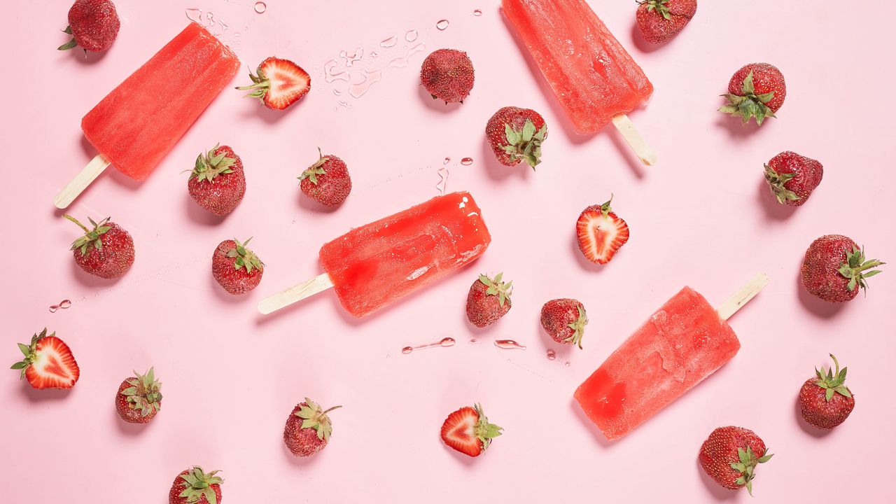 Wallpaper strawberries, berries, ice cream, fruit ice