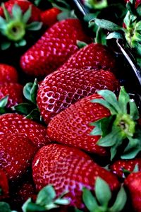 Preview wallpaper strawberries, berries, ripe