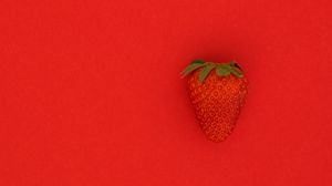 Preview wallpaper strawberries, berry, red background