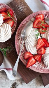 Preview wallpaper strawberries, cream, dessert, sweet