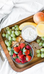 Preview wallpaper strawberries, fruits, bread, cream, breakfast