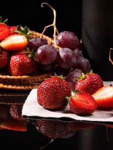 Preview wallpaper strawberries, grapes, food, tasty