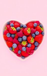 Preview wallpaper strawberries, raspberries, blueberries, berries, bowl
