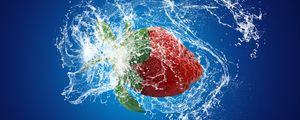 Preview wallpaper strawberries, splashes, splash