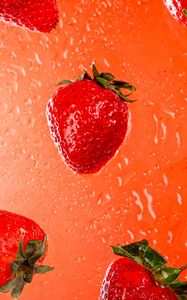 Preview wallpaper strawberry, berries, fruit, fresh, red