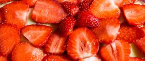 Preview wallpaper strawberry, berries, fruit, ripe, red