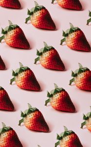 Preview wallpaper strawberry, berries, red, ripe, pattern