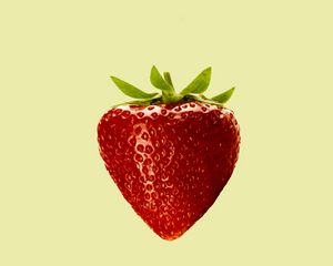 Preview wallpaper strawberry, berry, fruit, macro, beige