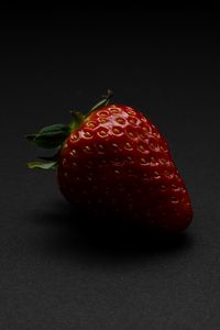 Preview wallpaper strawberry, berry, fruit, shadow, red