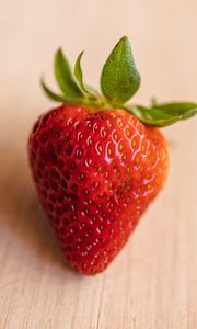 Preview wallpaper strawberry, berry, red, macro