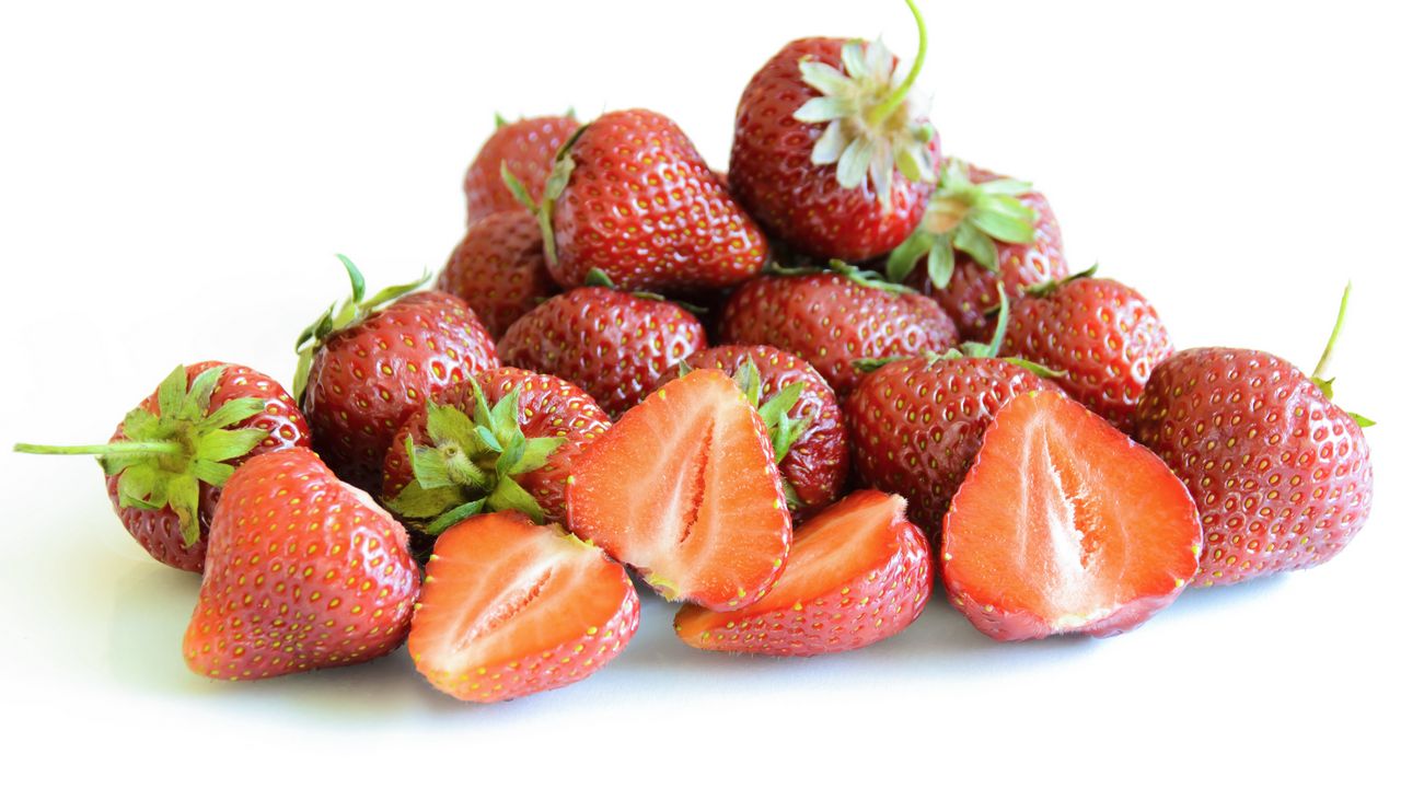 Wallpaper strawberry, berry, ripe, juicy