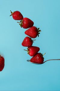 Preview wallpaper strawberry, berry, spoon, blue