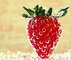 Preview wallpaper strawberry, berry, sweet, drops