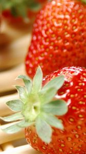 Preview wallpaper strawberry, berry, sweet