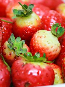 Preview wallpaper strawberry, berry, vitamins