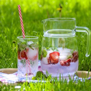 Preview wallpaper strawberry drink, fruit tea, carafe, glass, drink