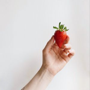 Preview wallpaper strawberry, hand, tattoo, white
