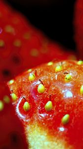 Preview wallpaper strawberry, macro, berry, red