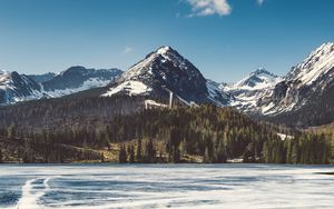 Preview wallpaper strba tarn, slovakia, mountains, lake