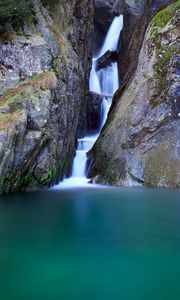 Preview wallpaper stream, rock, lake, water