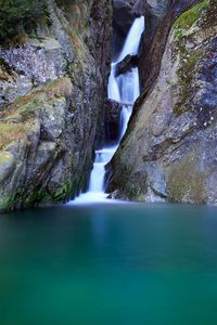 Preview wallpaper stream, rock, lake, water