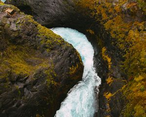 Preview wallpaper stream, rocks, moss, water