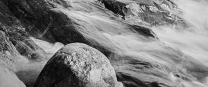 Preview wallpaper stream, stones, water, black and white