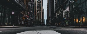 Preview wallpaper street, city, buildings, asphalt, chicago, usa