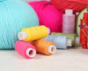 Preview wallpaper strings, balls, coils, needles, sewing, hobby