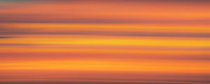 Preview wallpaper stripes, blur, gradient, sunset, bright