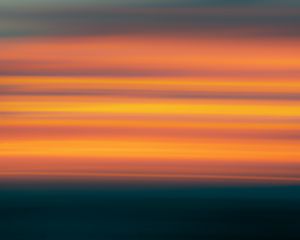 Preview wallpaper stripes, blur, gradient, sunset, bright