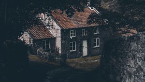 Preview wallpaper structure, forest, house, path
