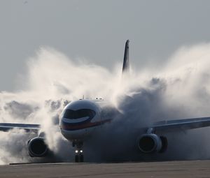 Preview wallpaper sukhoi, superjet, 100, aircraft, smoke, dust