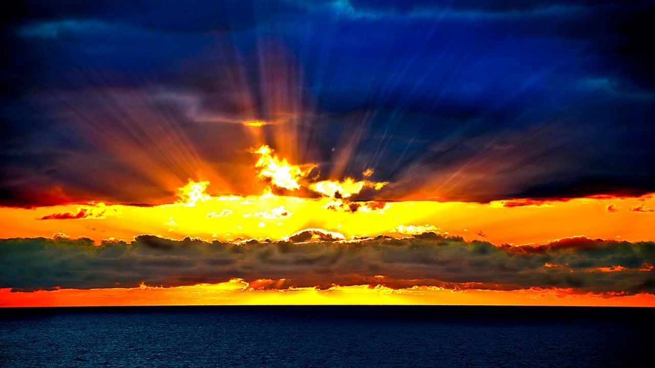 Wallpaper sun, beams, sky, horizon, sea, orange, decline