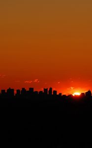 Preview wallpaper sun, city, dawn, morning