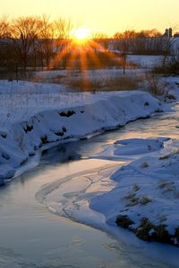 Preview wallpaper sun, decline, river, snow, winter