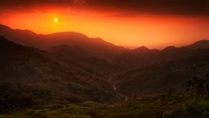 Preview wallpaper sun, hills, bushes, sunset