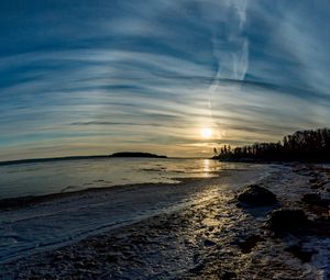 Preview wallpaper sun, landscape, beach, horizon