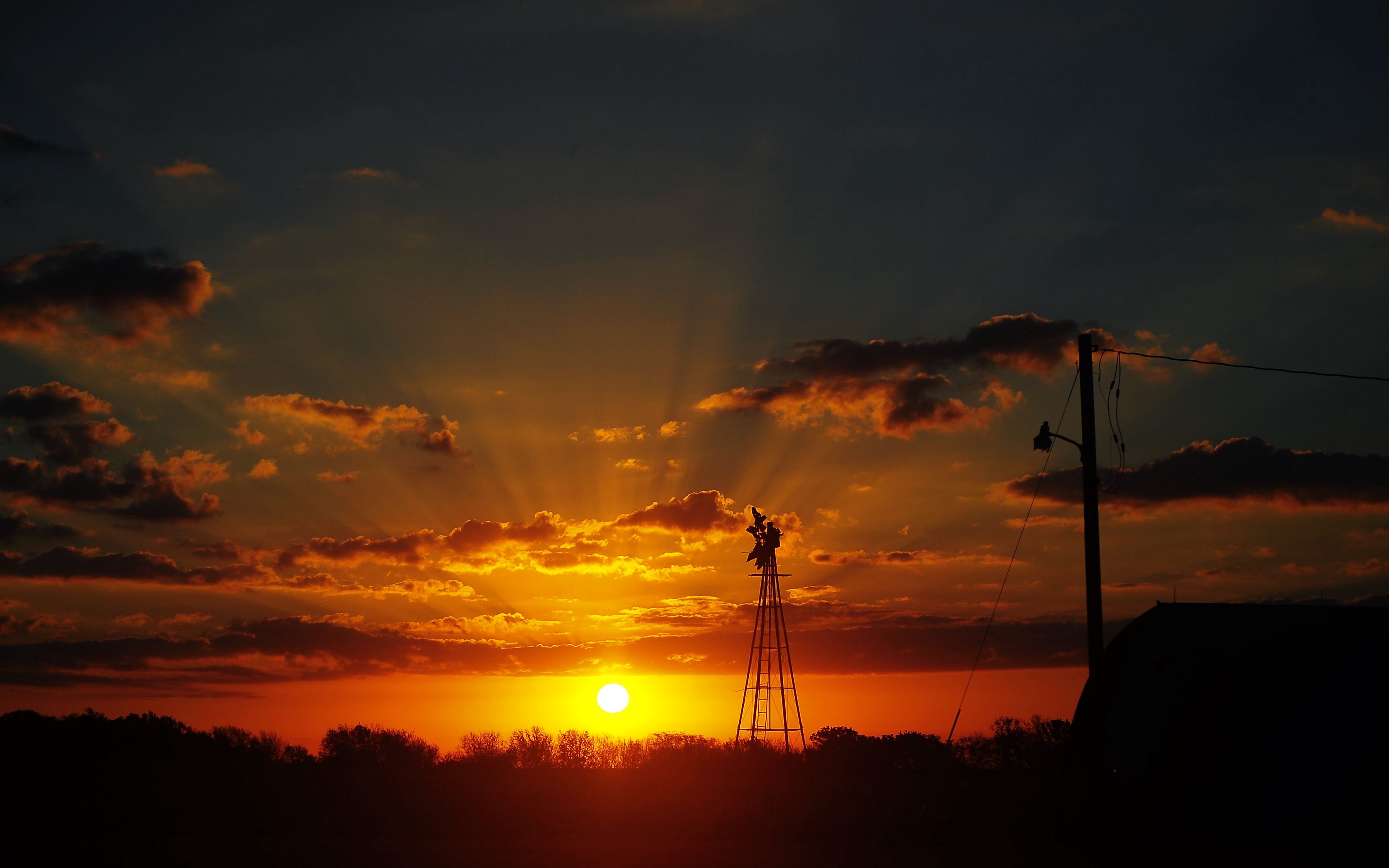 3840x2400 Wallpaper sun, rays, clouds, sky, sunset, dark, landscape