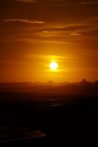 Preview wallpaper sun, sunset, horizon, water, dark