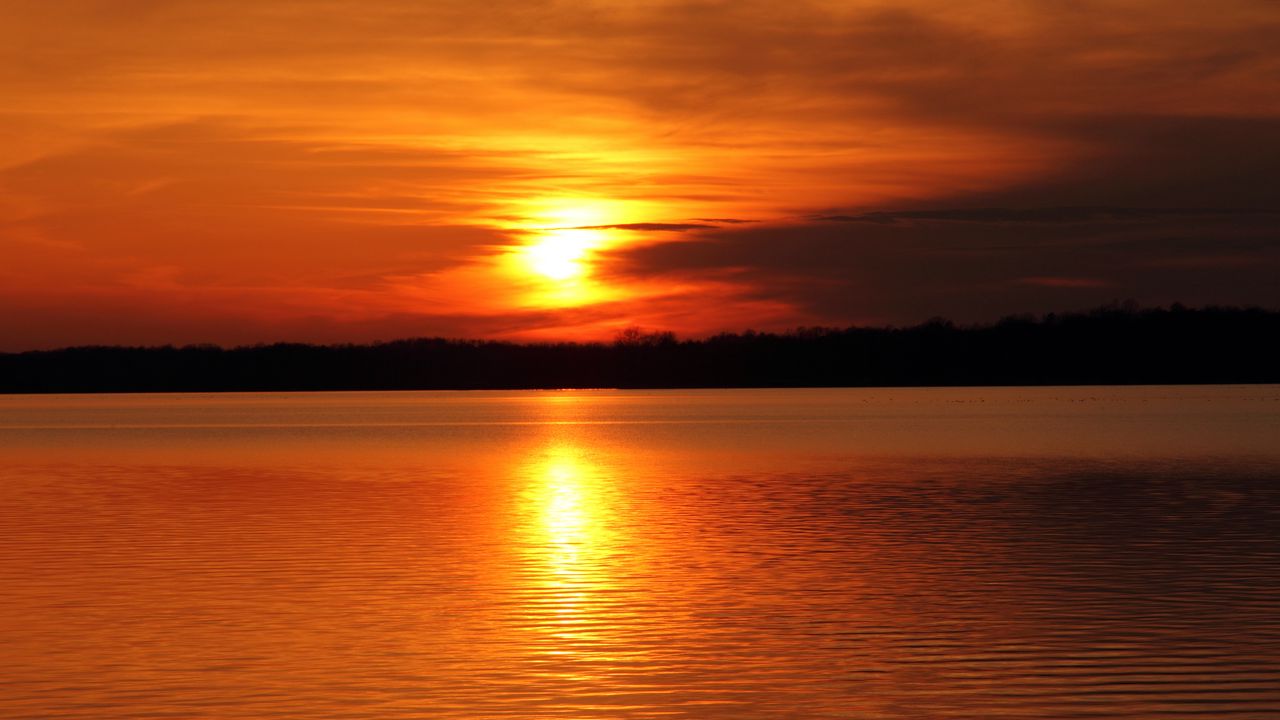 Wallpaper sun, sunset, lake, reflection, horizon, dark