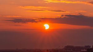 Preview wallpaper sun, sunset, water, pier, landscape