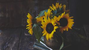 Preview wallpaper sunflowers, flowers, bouquet, yellow, aesthetics
