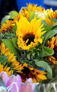 Preview wallpaper sunflowers, flowers, petals, bouquet, bright