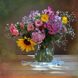Preview wallpaper sunflowers, petunia, gypsophila, bouquet, flowers, pitcher, napkin