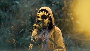 Preview wallpaper sunflowers, solitude, alone, walk
