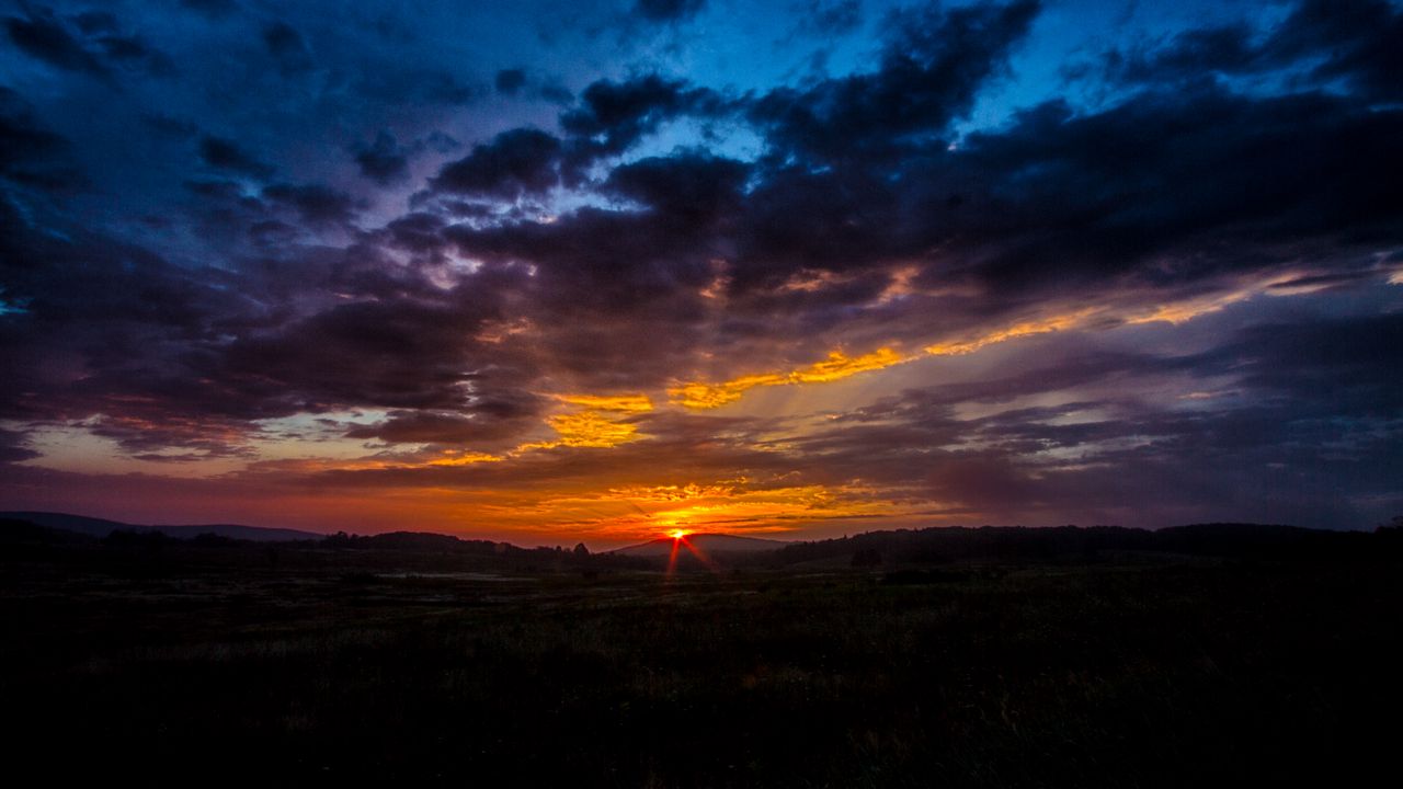 Wallpaper sunrise, dawn, clouds, horizon, sky