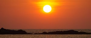 Preview wallpaper sunset, beach, sea, waves, dusk